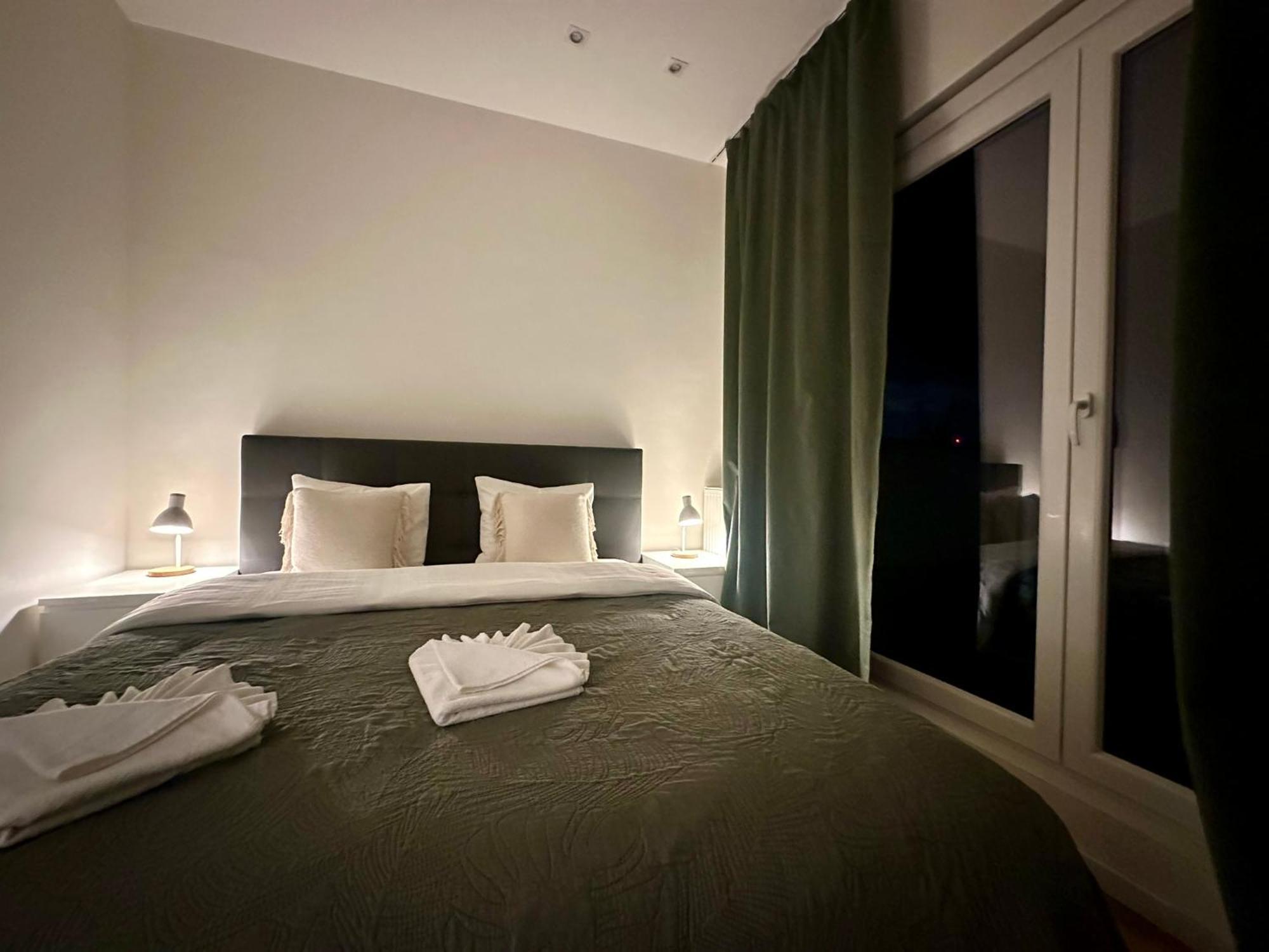 Luxury Suites Park By Rikas Hotels Amberes Exterior foto